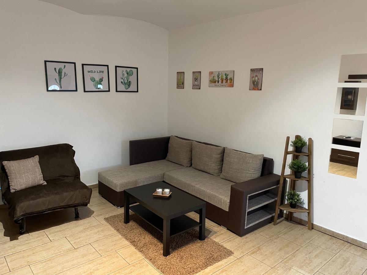 Arviz Apartman Szeged Exterior photo