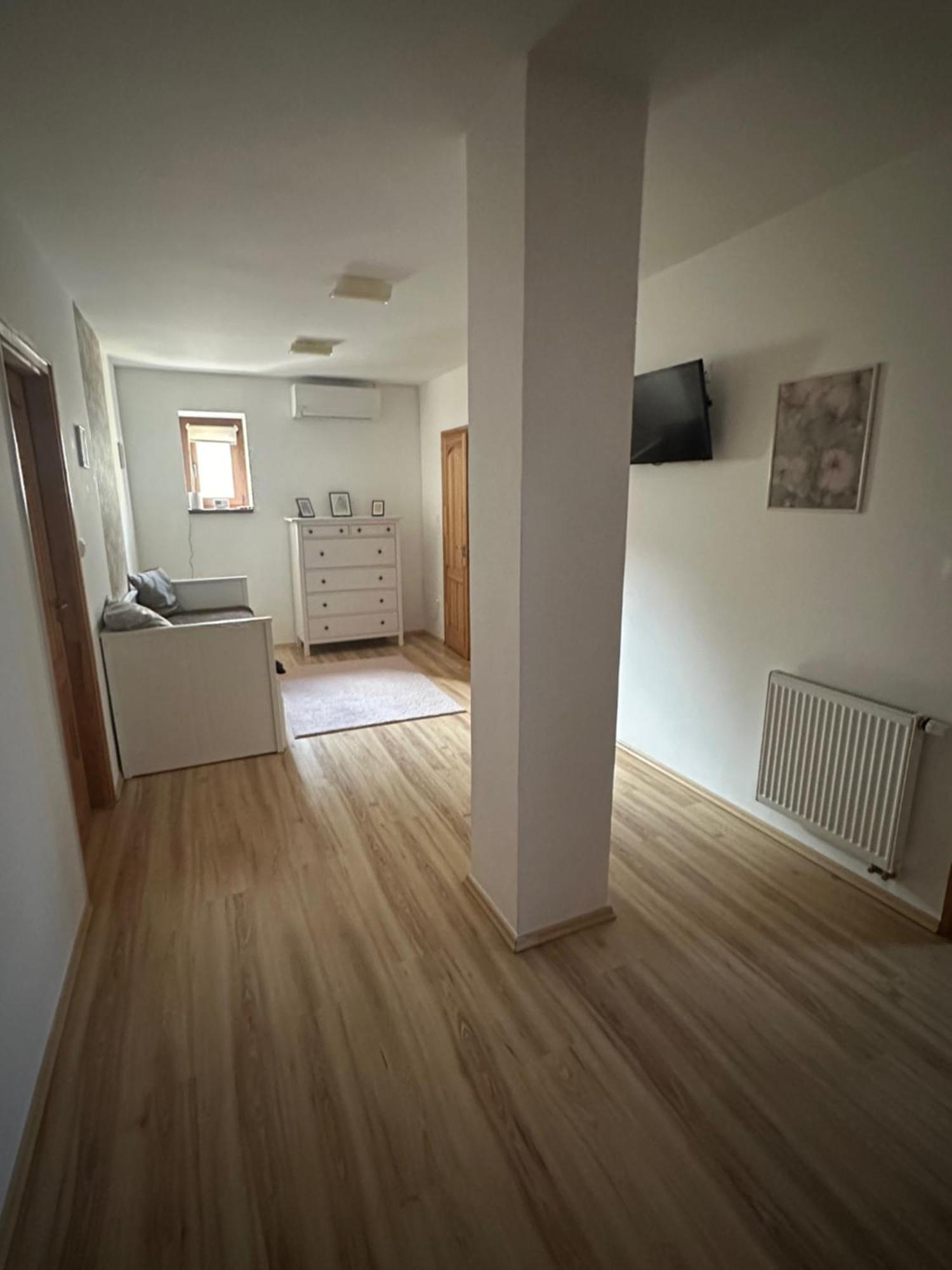 Arviz Apartman Szeged Exterior photo